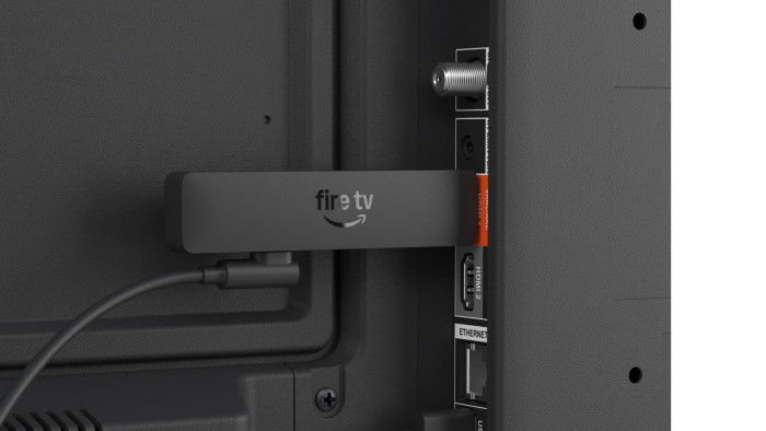 Der neue Fire TV Stick HD läuft nicht mit Fire OS, sondern mit Vega OS. (Bild: Amazon)